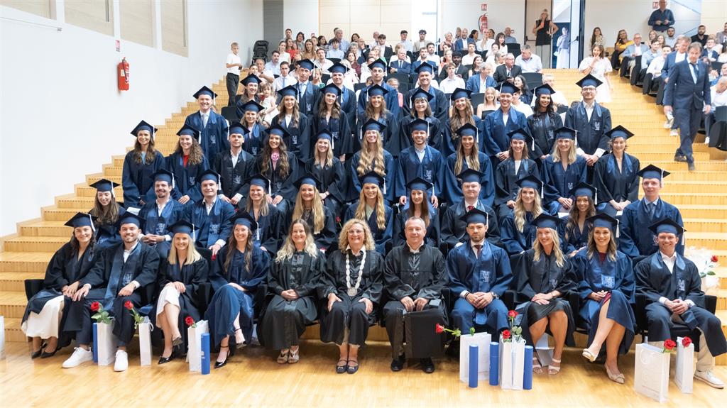 Svečana promocija dipl. studenata studija Medicine na engleskom jeziku - fotogalerija